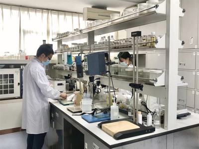 肇慶化妝品產(chǎn)業(yè)鏈探秘 從OEM代工到品牌銷售，一站式購物指南